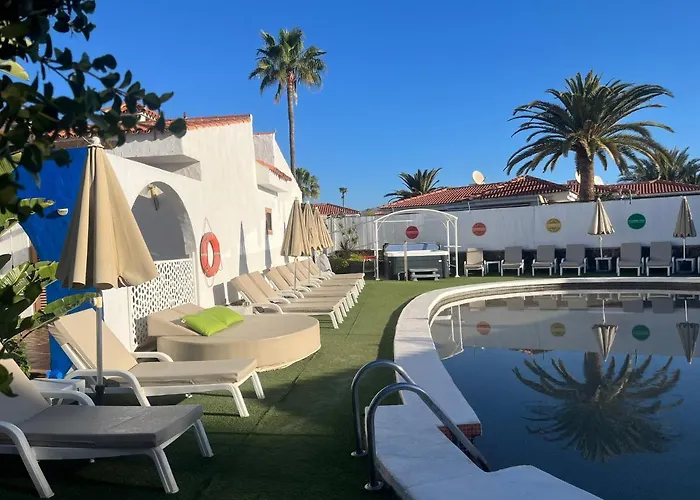 Rainbow Golf Bungalows, Gay Men-Only Resort