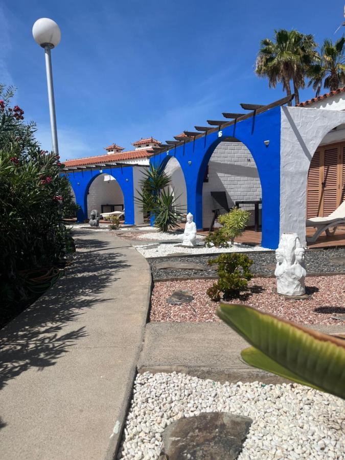 Rainbow Golf Bungalows, Gay Men-only Parc de vacances